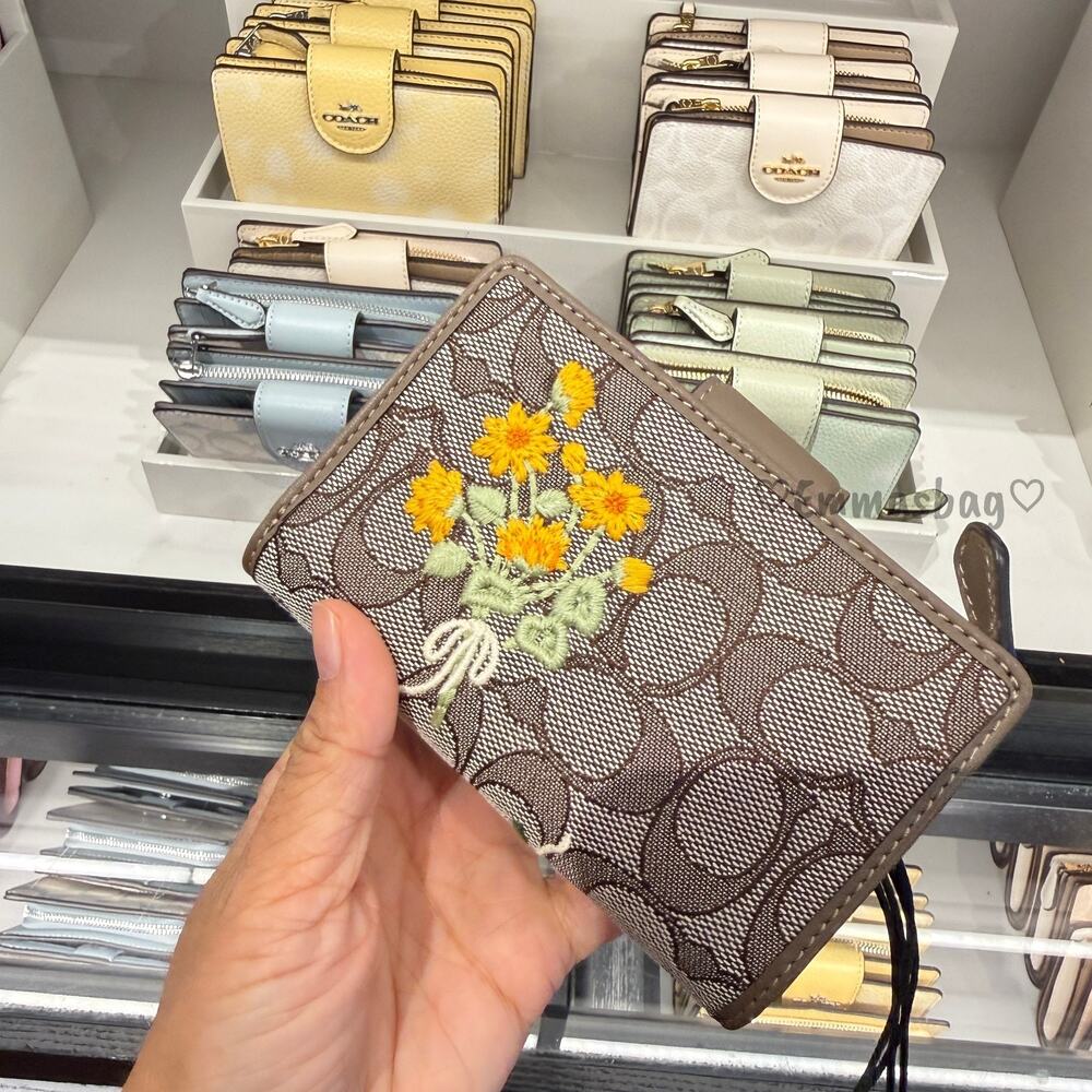Coach Medium Corner Zip Wallet Signature Jacquard With Floral Embroidery CEC32 - Picture 3 of 7